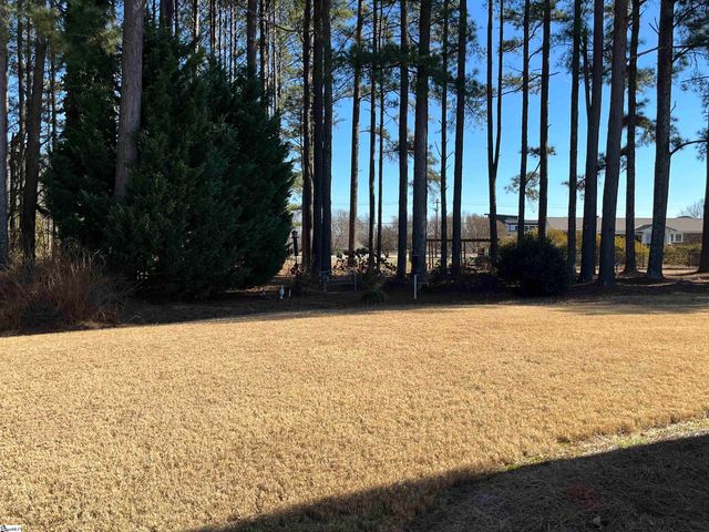 10 Hanging Moss Lane, Greenville, SC 29615