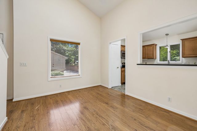 767 Harpeth Trace Dr, Nashville, TN 37221
