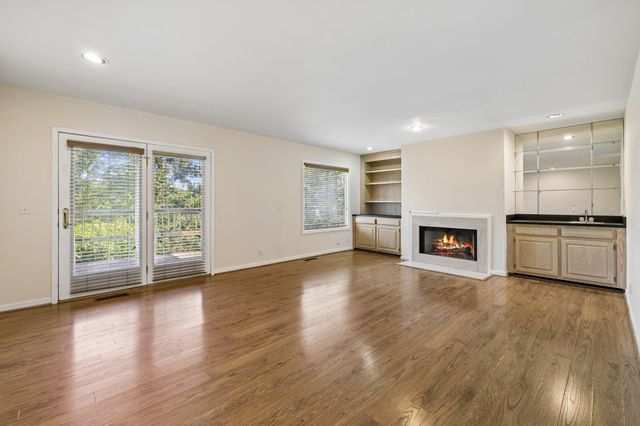 767 Harpeth Trace Dr, Nashville, TN 37221