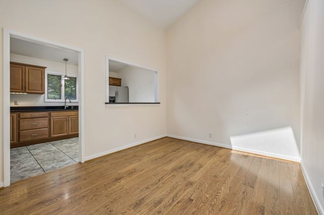 767 Harpeth Trace Dr, Nashville, TN 37221