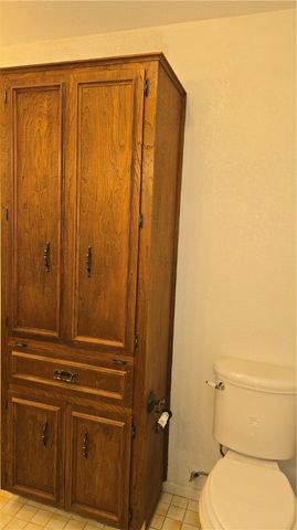 2486 Oak Park Dr, Ingleside, TX 78362