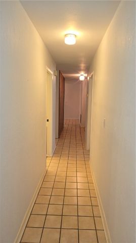 2486 Oak Park Dr, Ingleside, TX 78362