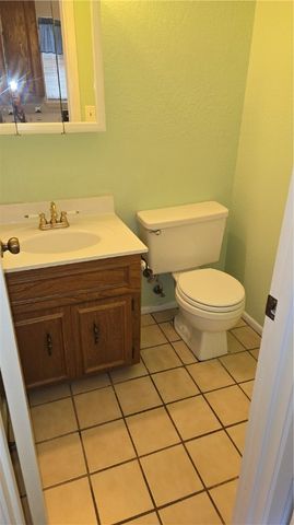 2486 Oak Park Dr, Ingleside, TX 78362