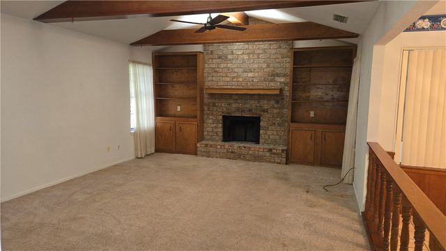 2486 Oak Park Dr, Ingleside, TX 78362