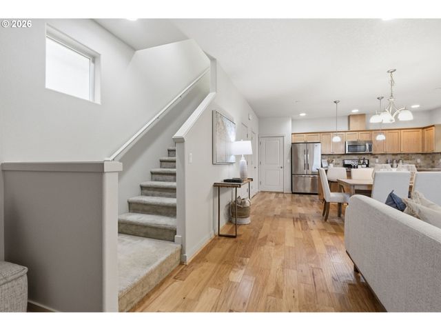 11108 Sw DAVOS Ln, Wilsonville, OR 97070