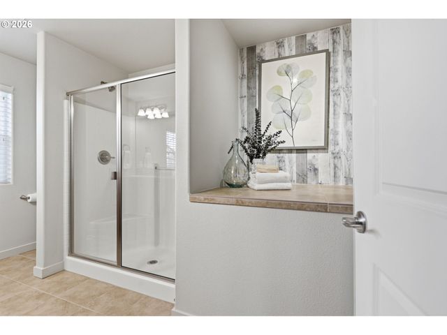 11108 Sw DAVOS Ln, Wilsonville, OR 97070