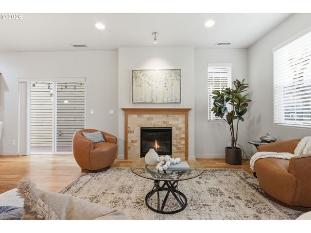 11108 Sw DAVOS Ln, Wilsonville, OR 97070