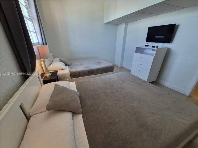 3901 S Ocean Drive PH16R, Hollywood, FL 33019