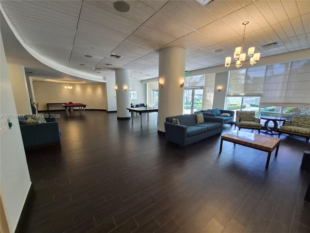 3901 S Ocean Drive PH16R, Hollywood, FL 33019