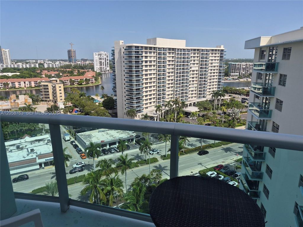 3901 S Ocean Drive PH16R, Hollywood, FL 33019
