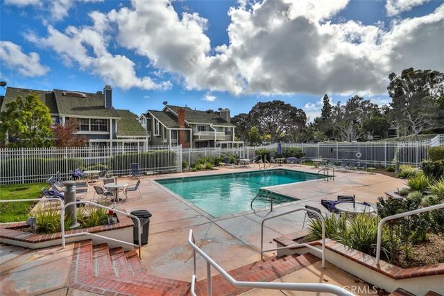 6068 Avenida De Castillo, Long Beach, CA 90803