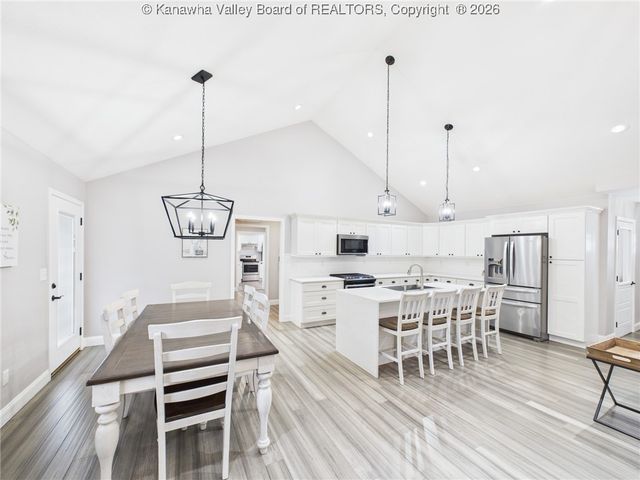 103 Limestone Drive, Eleanor, WV 25070