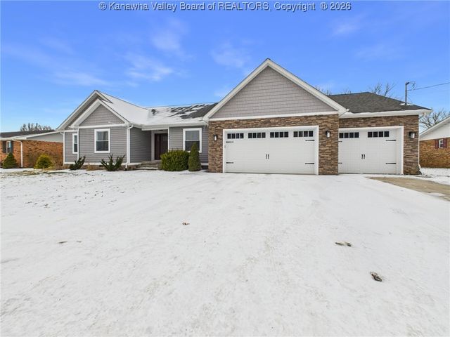 103 Limestone Drive, Eleanor, WV 25070