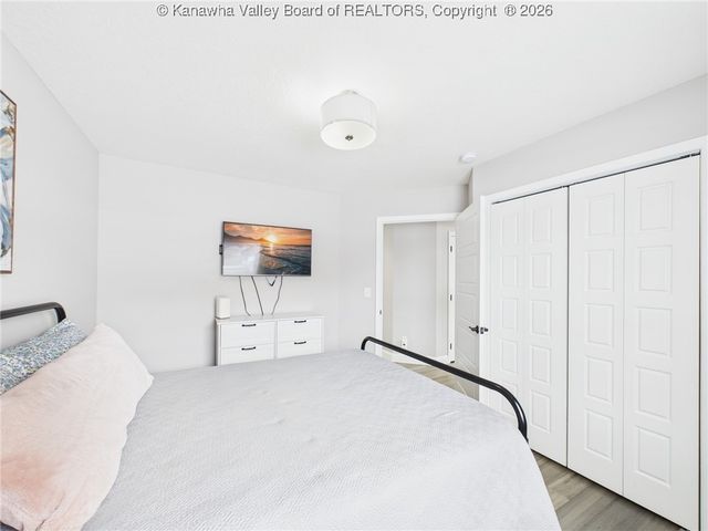 103 Limestone Drive, Eleanor, WV 25070