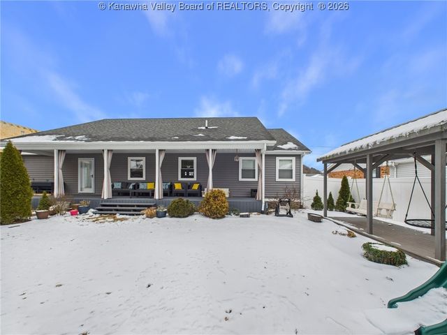 103 Limestone Drive, Eleanor, WV 25070