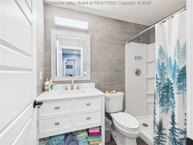 103 Limestone Drive, Eleanor, WV 25070