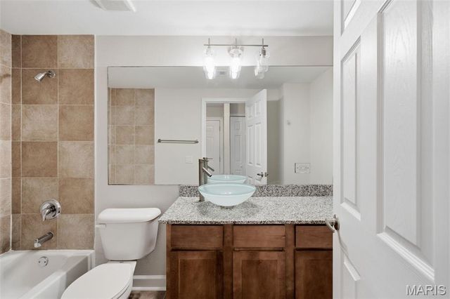 5630 Pershing Avenue 46, St Louis, MO 63112