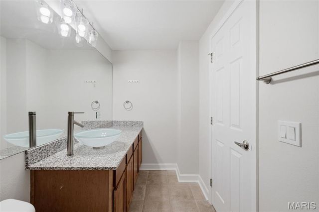 5630 Pershing Avenue 46, St Louis, MO 63112