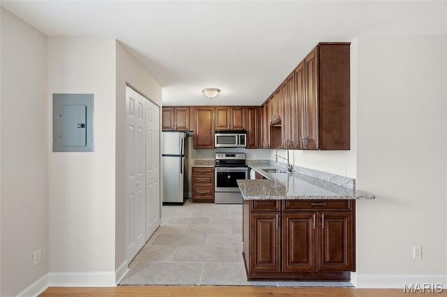 5630 Pershing Avenue 46, St Louis, MO 63112