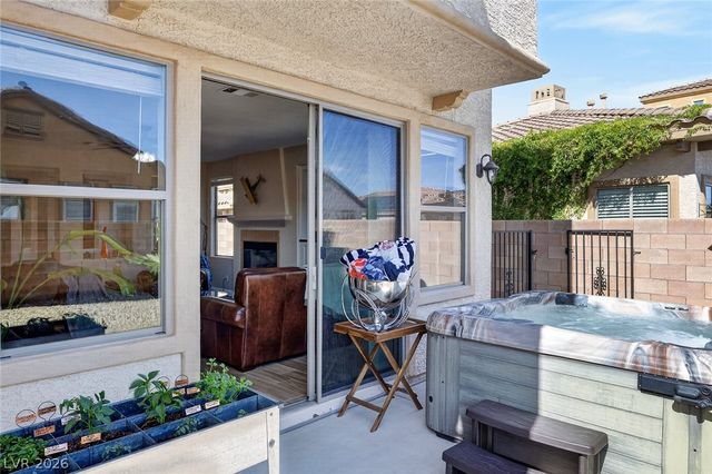 1044 Via Saint Lucia Place, Henderson, NV 89011