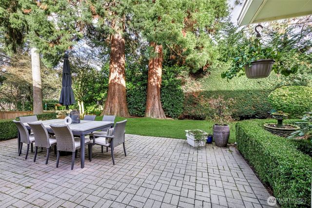 8280 SE 61st Street, Mercer Island, WA 98040