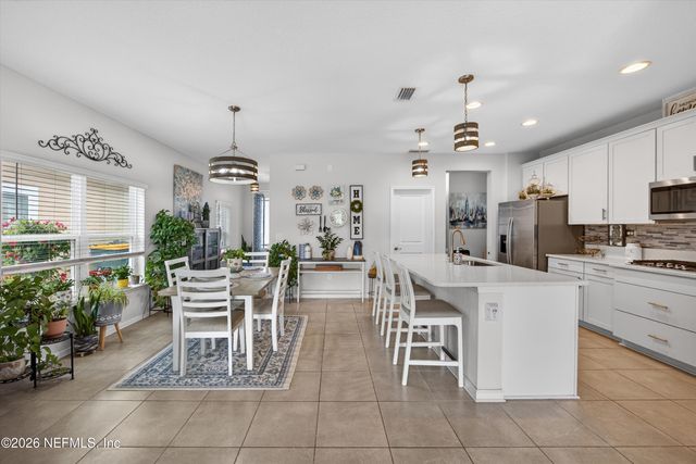 9974 KEVIN Road, Jacksonville, FL 32257
