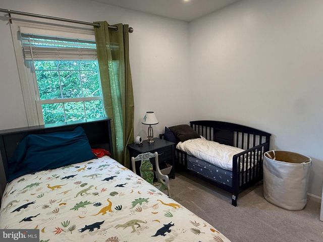 5832 APSLEY HOUSE CT, Alexandria, VA 22310