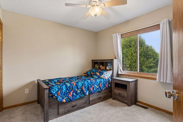 3800 Dunbar Court, Brooklyn Park, MN 55443