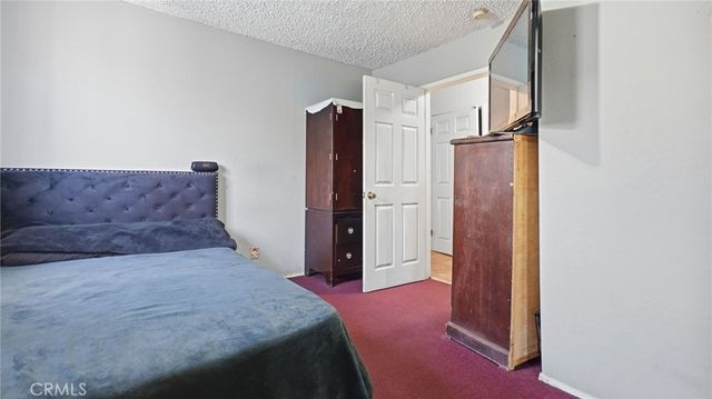 1374 E Vernon, Los Angeles, CA 90011