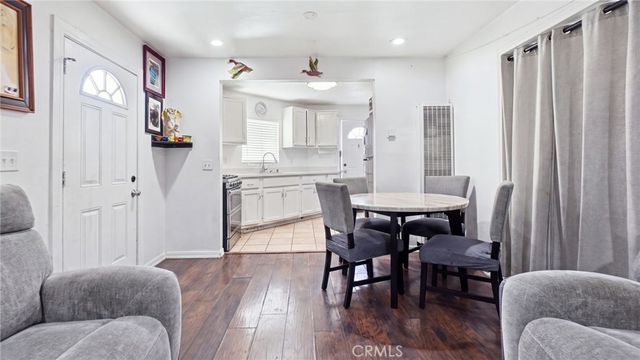 1374 E Vernon, Los Angeles, CA 90011