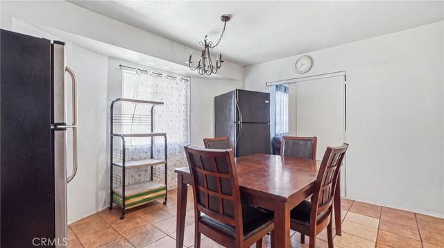 1374 E Vernon, Los Angeles, CA 90011