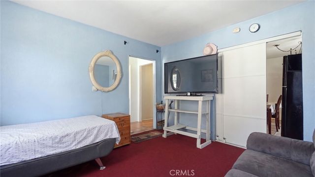 1374 E Vernon, Los Angeles, CA 90011