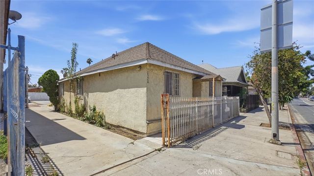 1374 E Vernon, Los Angeles, CA 90011
