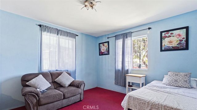 1374 E Vernon, Los Angeles, CA 90011