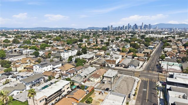 1374 E Vernon, Los Angeles, CA 90011