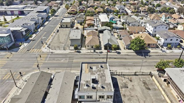 1374 E Vernon, Los Angeles, CA 90011