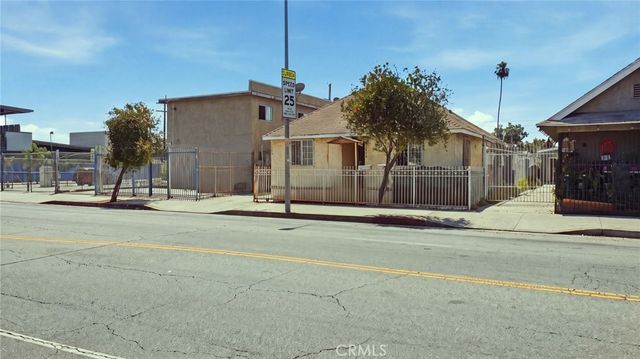1374 E Vernon, Los Angeles, CA 90011
