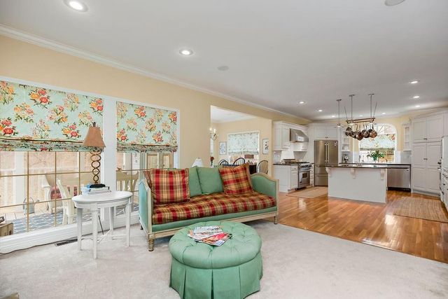 26266 W 110th Terrace, Olathe, KS 66061