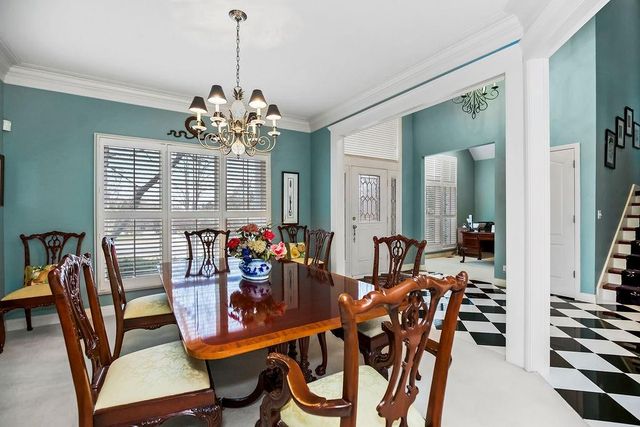 26266 W 110th Terrace, Olathe, KS 66061