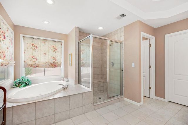 26266 W 110th Terrace, Olathe, KS 66061