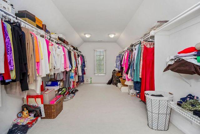 26266 W 110th Terrace, Olathe, KS 66061