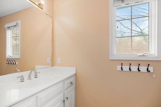 26266 W 110th Terrace, Olathe, KS 66061