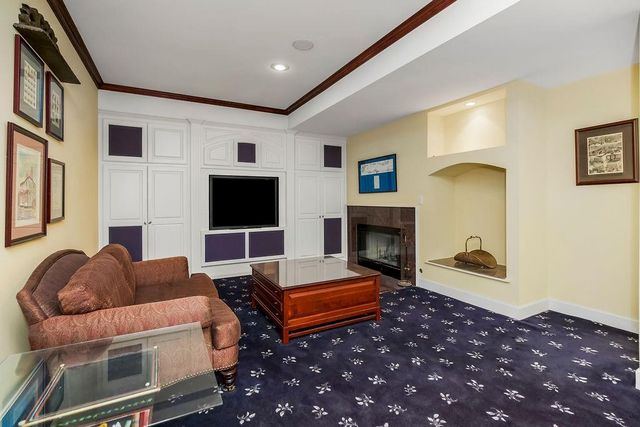 26266 W 110th Terrace, Olathe, KS 66061