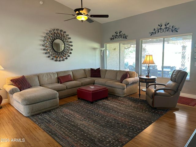 8914 W WESCOTT Drive W, Peoria, AZ 85382