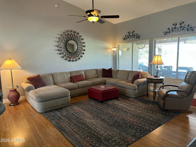 8914 W WESCOTT Drive W, Peoria, AZ 85382