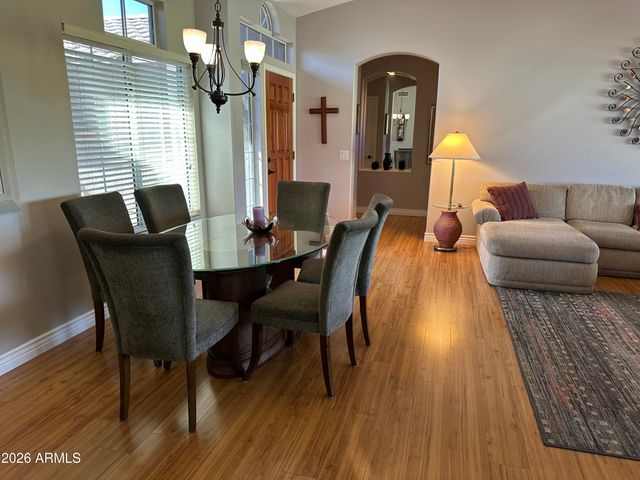 8914 W WESCOTT Drive W, Peoria, AZ 85382