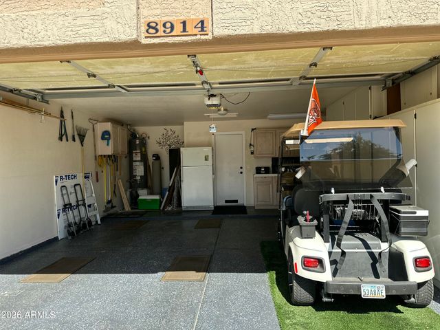 8914 W WESCOTT Drive W, Peoria, AZ 85382