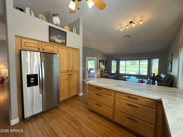 8914 W WESCOTT Drive W, Peoria, AZ 85382