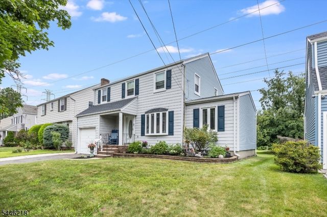 23 Bolten Pl, Bloomfield Twp., NJ 07003