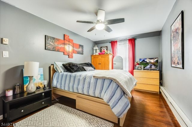 23 Bolten Pl, Bloomfield Twp., NJ 07003